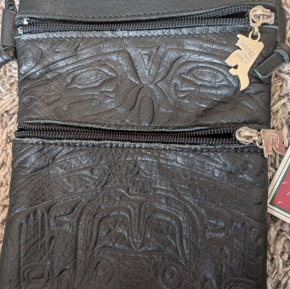 Black Leather Embossed Crossbody Bag - Sleek Everyday Carry - Picture 2 of 15